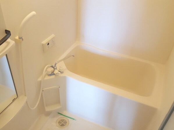 キャッスルコート東辻井の物件内観写真